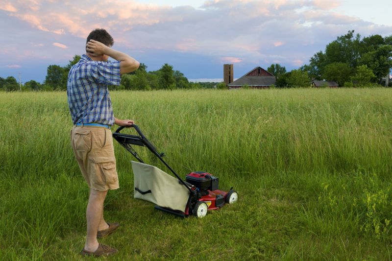 spade mowing